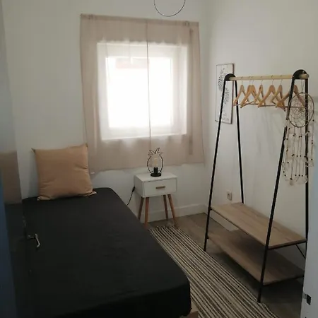 The Violet House 코스타노바