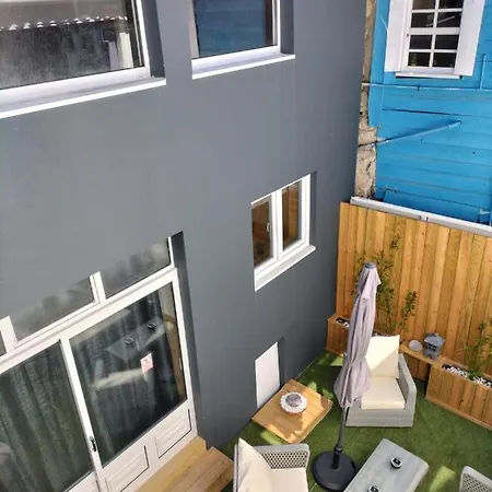 The Violet House 펜션