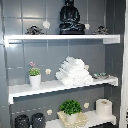 The Violet House 펜션