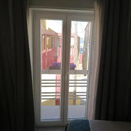 The Violet House Nyaraló *