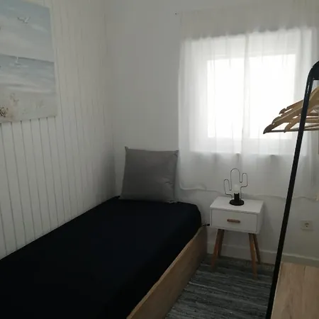 펜션 The Violet House *