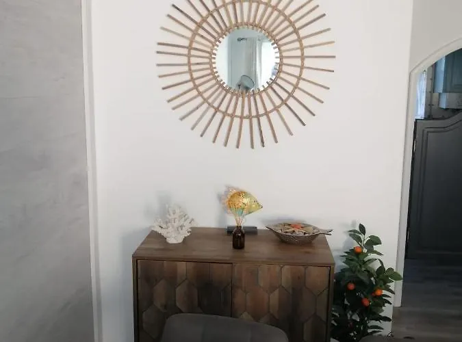 Dom wakacyjny The Violet House *