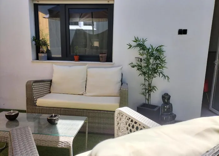 The Violet House * Costa Nova